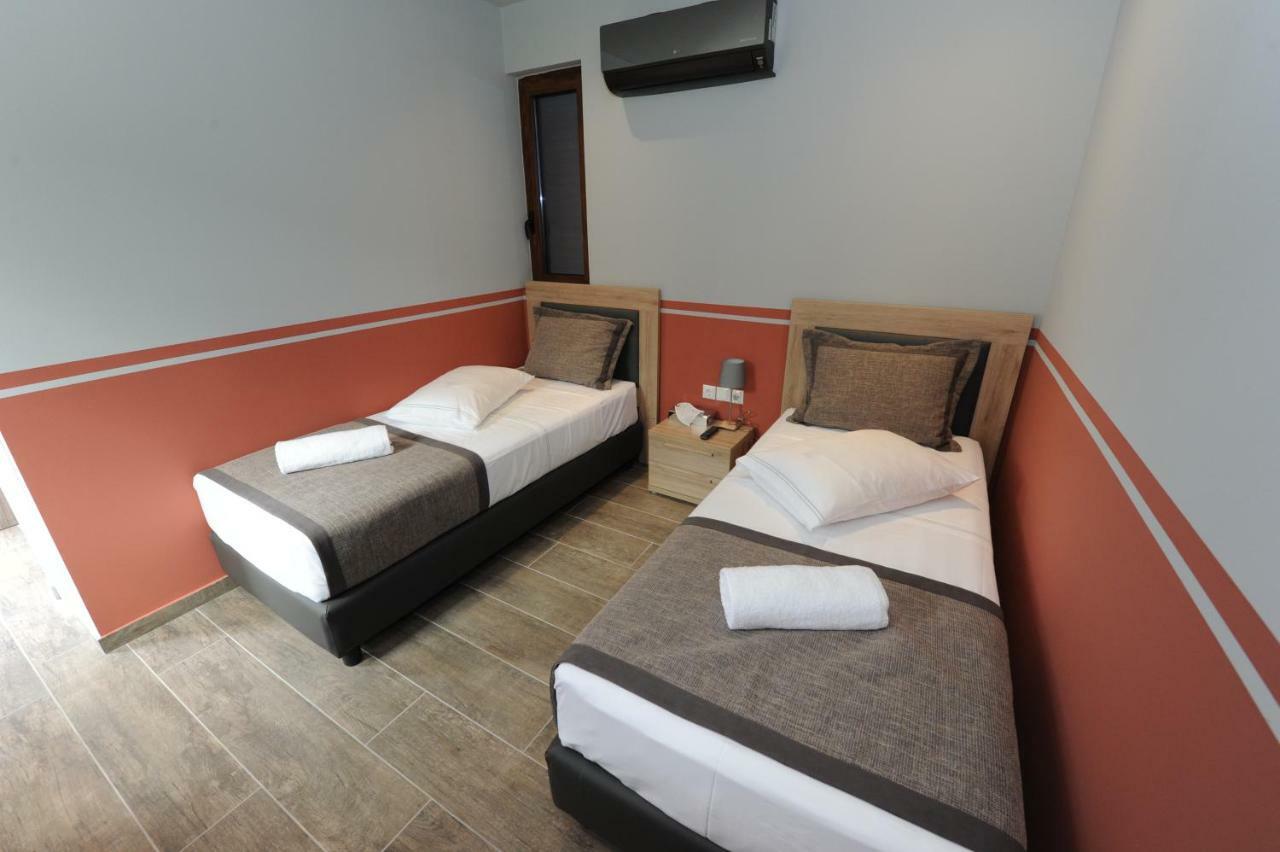 Camping & Bungalows Castle View Μυστράς Εξωτερικό φωτογραφία