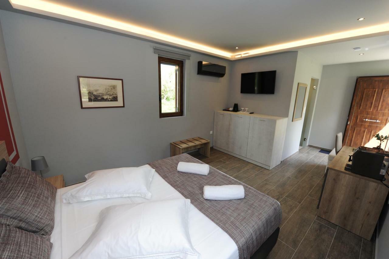 Camping & Bungalows Castle View Μυστράς Εξωτερικό φωτογραφία